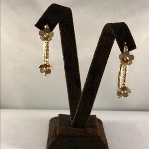 14K Gold color beautiful earrings, made in Italy.